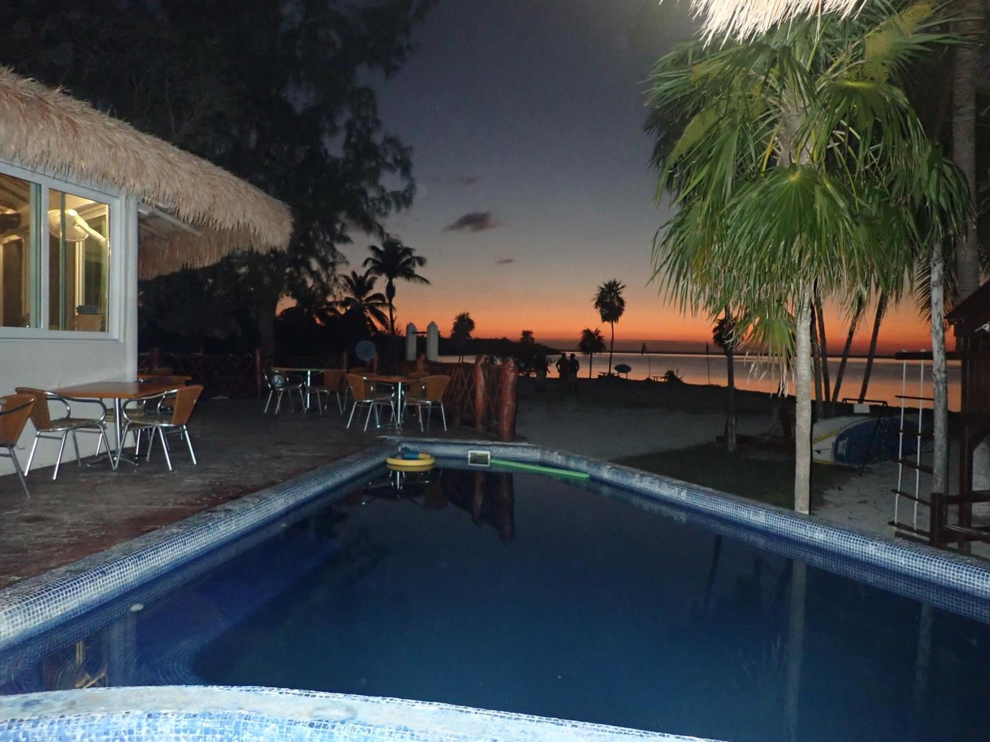 Ikarus Costa Mujeres Eco Lodge Sunset View Cancún Exteriér fotografie